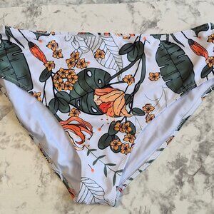 Beachsissi Floral Full Coverage Bikini Bottom Size XL, NWOT